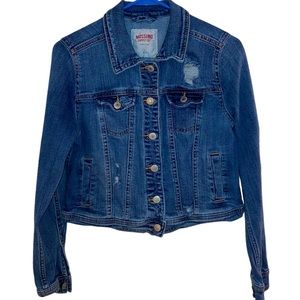 Women’s Medium Blue Washed Collared Button Down Jean Jacket With Pockets. Size S